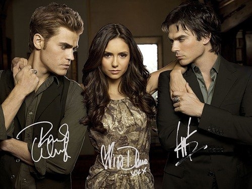 nina-dobrev-8a72_L -  
